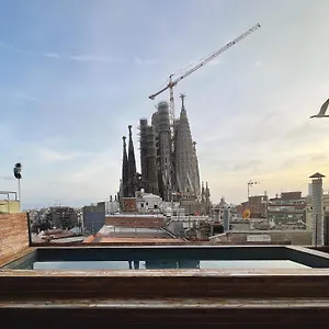 enjoybcn-gaudi-apartments.catalonia-hotels.com/