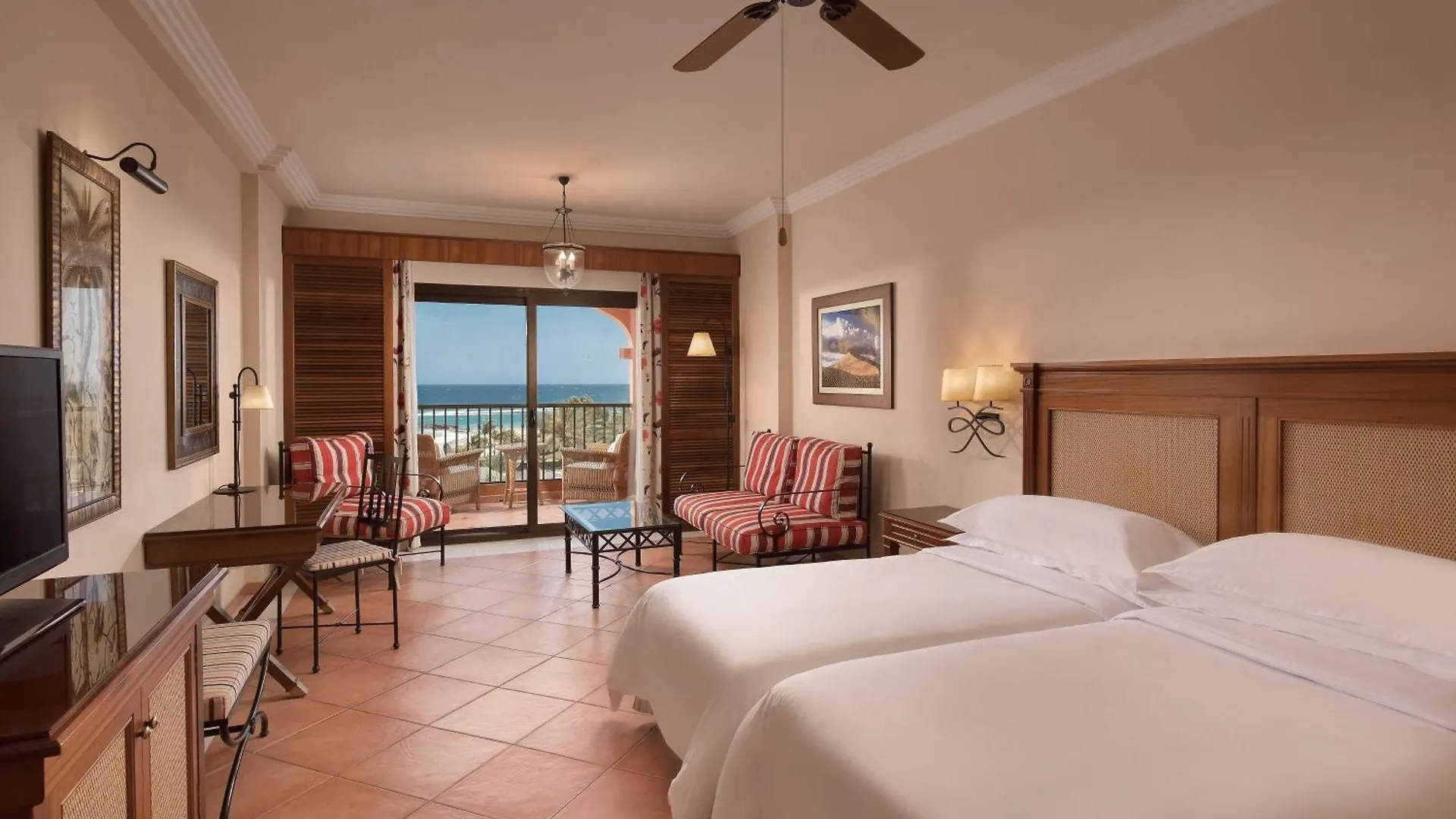 Sheraton Fuerteventura Golf & Spa Resort Caleta De Fuste 5*,